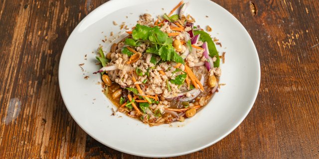 Thai Chicken Salad w/ Noodle