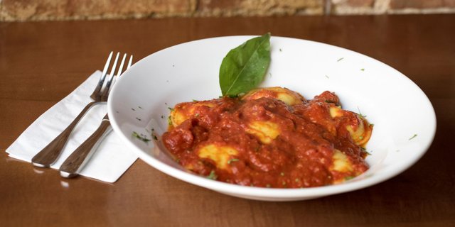 Cheese Ravioli Tray