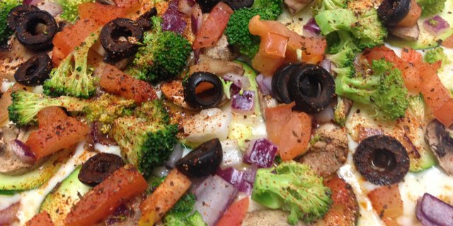California Veggie Pizza