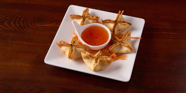 Crab Rangoon Platter