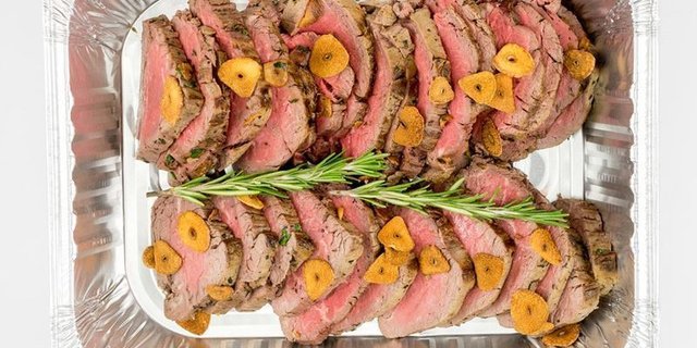 Roasted Beef Tenderloin Platter