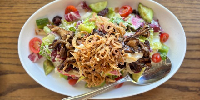 Catering Mushroom Steak Salad