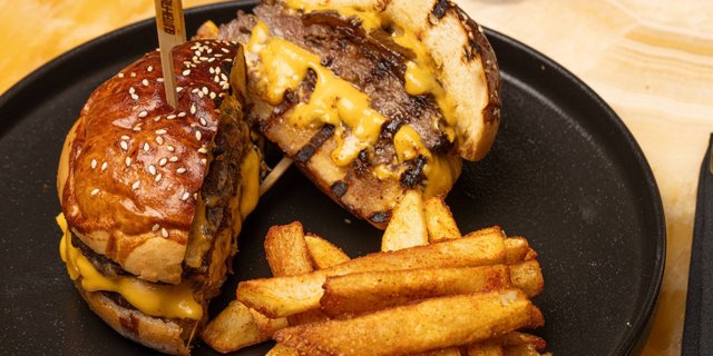 Breakfast Butcher Burger