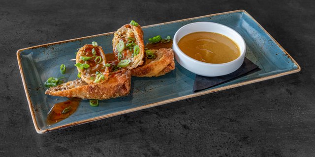 Chi-Town Egg Rolls