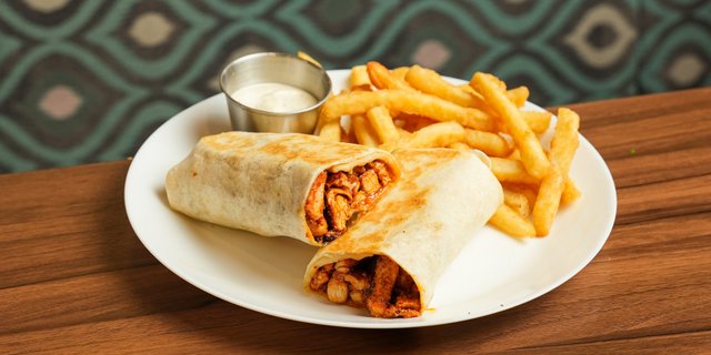 Silk Cafe Chicken Shawarma Wrap