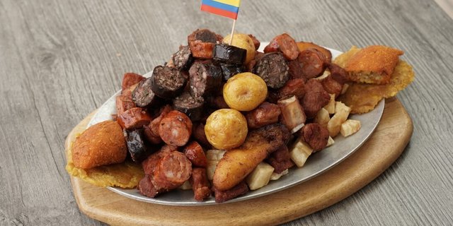 Colombian Super Picada