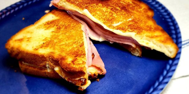 Ham & American Grilled Sandwich