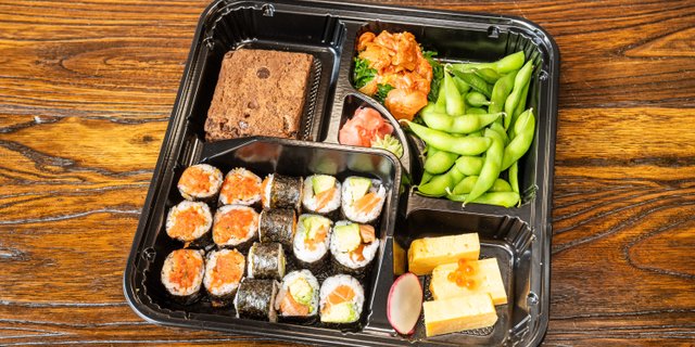 Tokyo Lunch Box