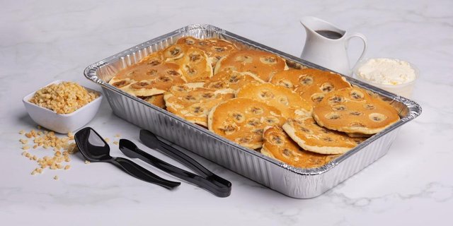 Banana-Macadamia Nut Pancakes (25)