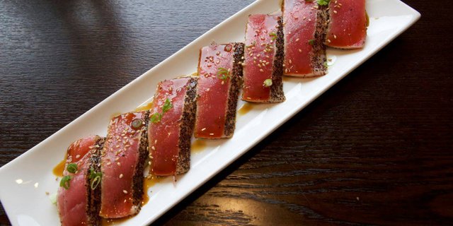 Pepper-Seared Ahi Tuna