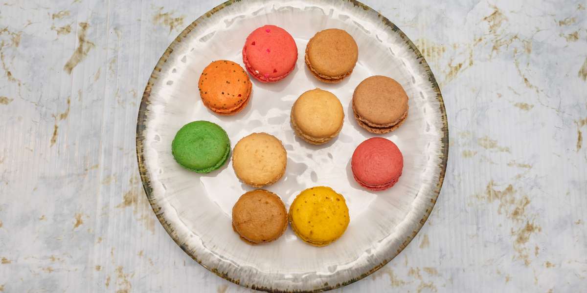 Le Macaron French Pastries