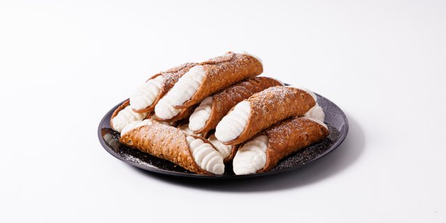 Cannoli Platter