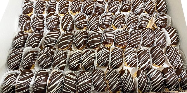 Mini Eclairs