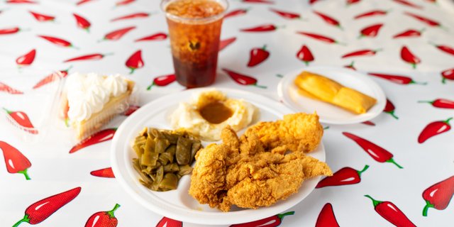 Champy's Deluxe Tenders Plate