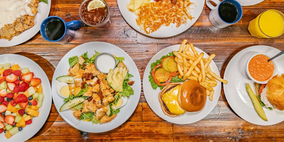 Boulevard Cafe