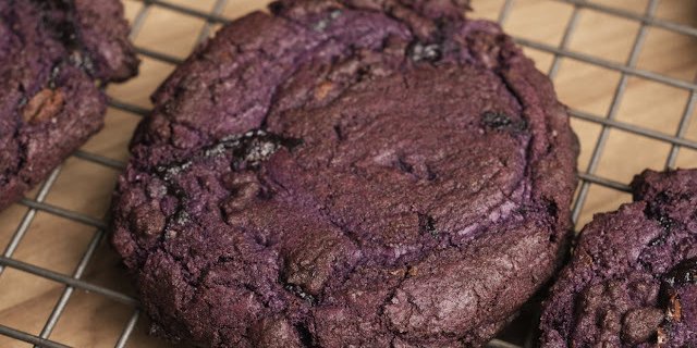 Ube Chocolate Chip Cookies