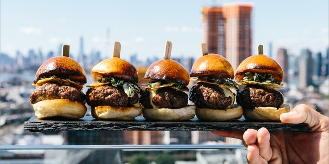 Festivál Cheeseburger Sliders