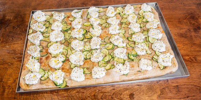 Zucchini Pizza