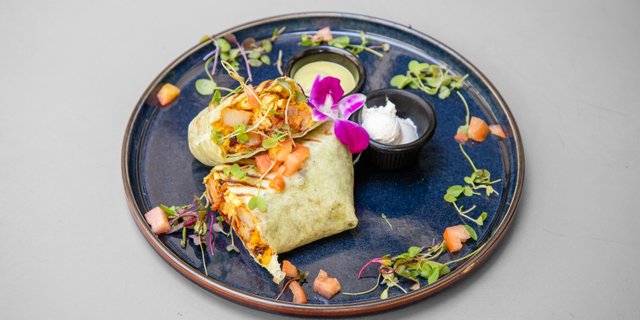 Manada Burritos Tray