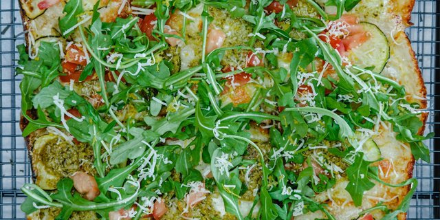 Vegetarian Cannibal Pizza