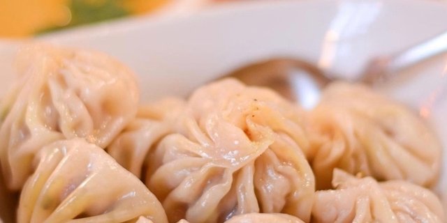 Steam Momo