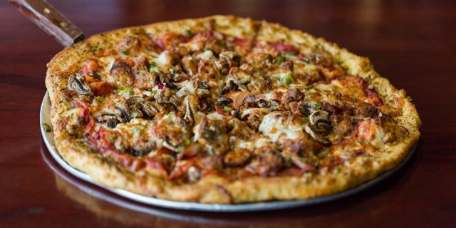 14” Supreme Pizza