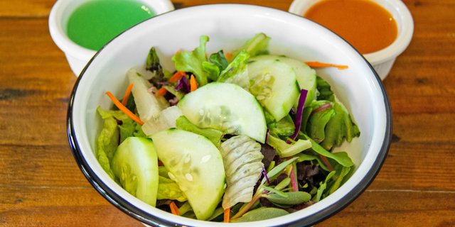 Lettuce, Carrots & Red Cabbage Salad