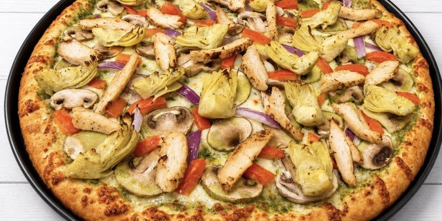 Gluten-Free Chicken Pesto Pizza