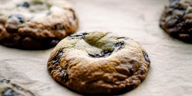 Half Dozen Sourdough Bourbon Chocolate Chip Cookies