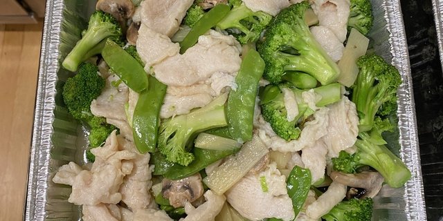 Moo Goo Gai Pan