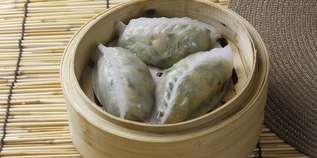 Pea Sprout Dumplings