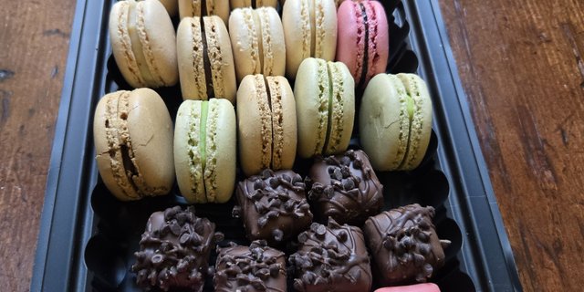 Assorted Dessert Platter