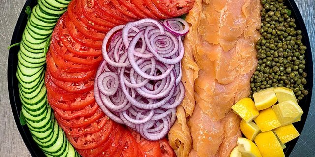 Bagels & Lox Platters