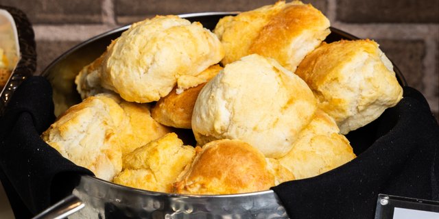 Buttermilk Biscuits