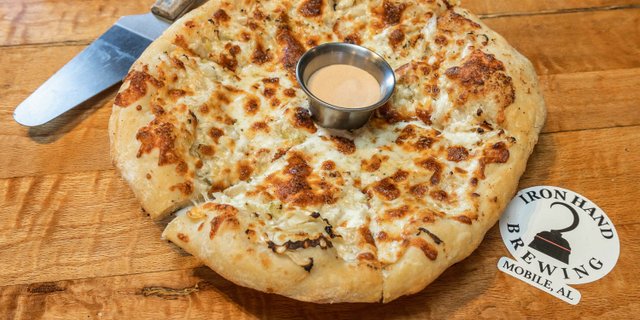 Reuben Pizza