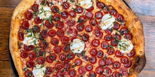 Nadene Pizza