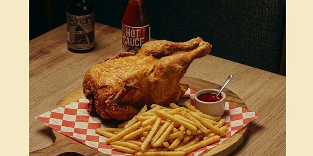 Max's Famous Filipino Fried Chicken Tray