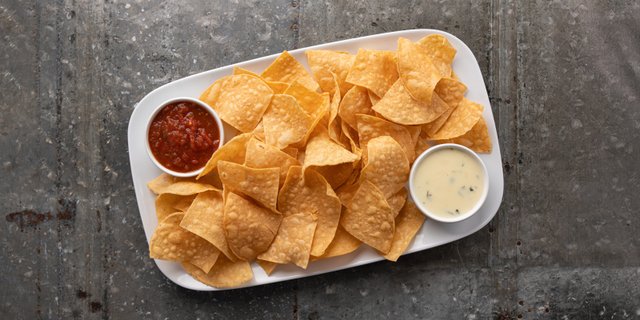 Tortilla Chips & Dip