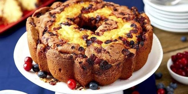 Grandma's Coffee Cake Slice