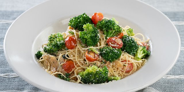 Garlic Broccoli Cappellini