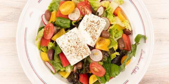 Mediterranean Salad