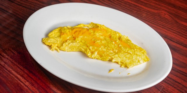 Scrambled Eggs & American Cheese