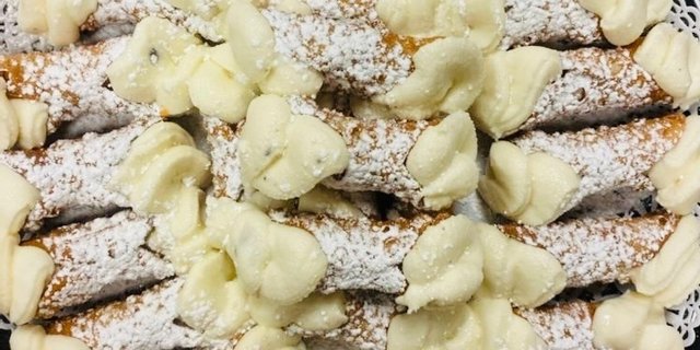 Cannoli