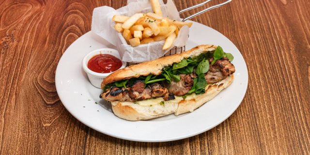 Pesto Chicken Sandwich