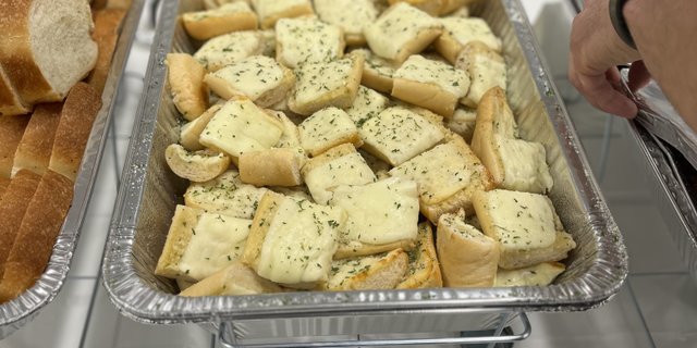 Cheesy Garlic Bread