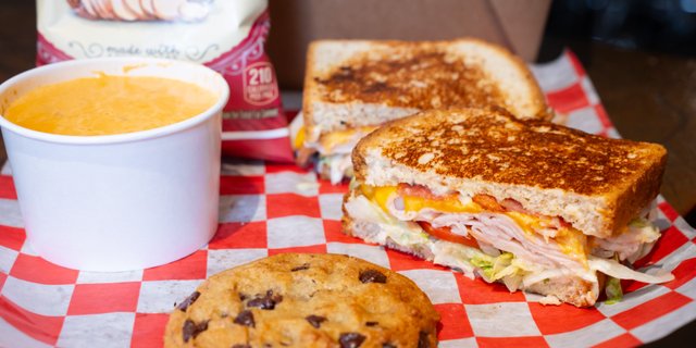 McQuinton Half Sandwich Boxed Lunch