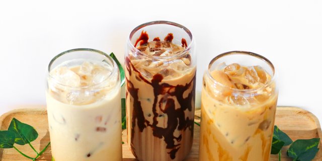 Think Lounge Latte