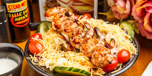 Grilled Shrimp Chef Salad