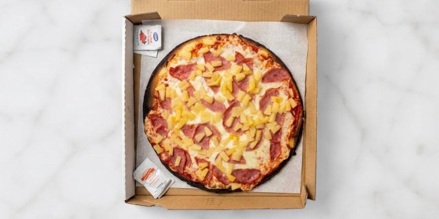 Gluten-Free Hawaiian Pizza