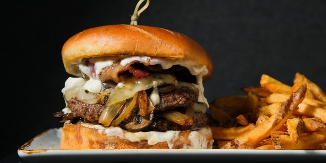 007 Burger